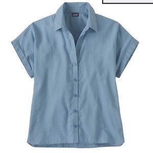 Patagonia Lightweight A/C Button Up Shirt | Women's Small